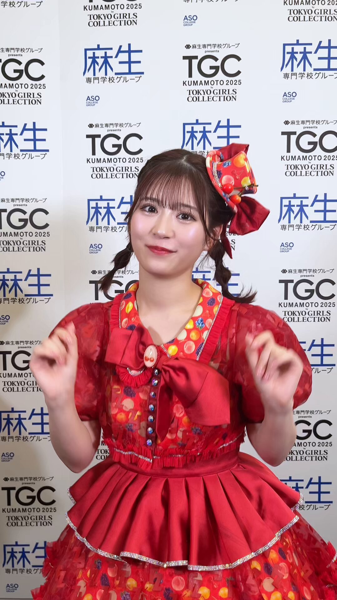 激レア！◆豪華おまけ付◆ONE PIECE　東京ガールズコレクション　TGC 土屋アンナ・みちょぱ・新川優愛らが「ONE PIECE」キャラに 尾田