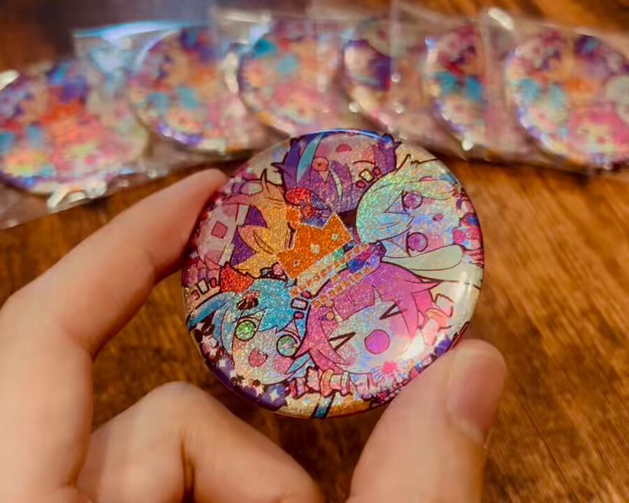 Amazon.co.jp: UMM フェスキメ タラチオ タラチオ 缶バッジ