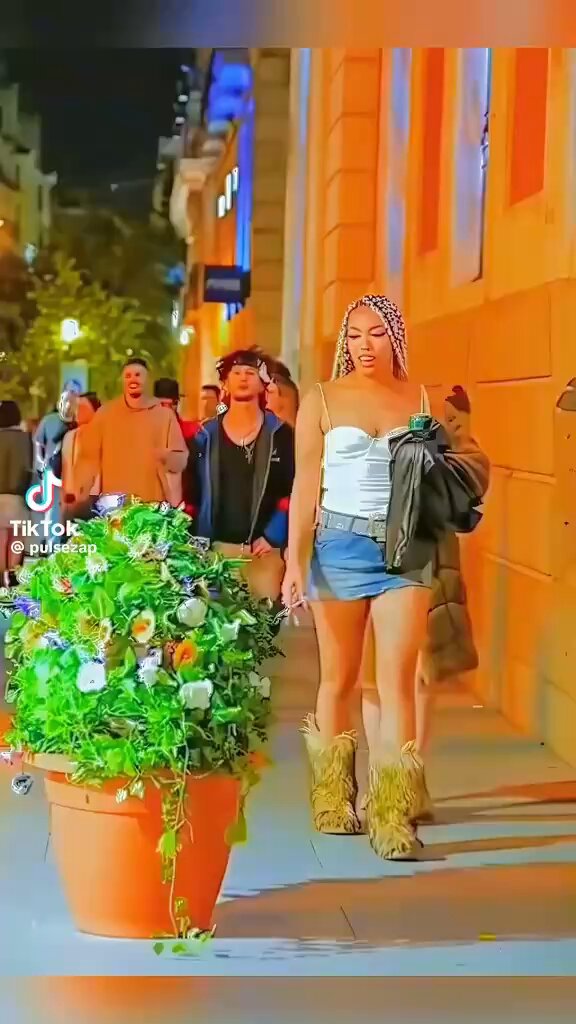 Video oleh @riomono1984