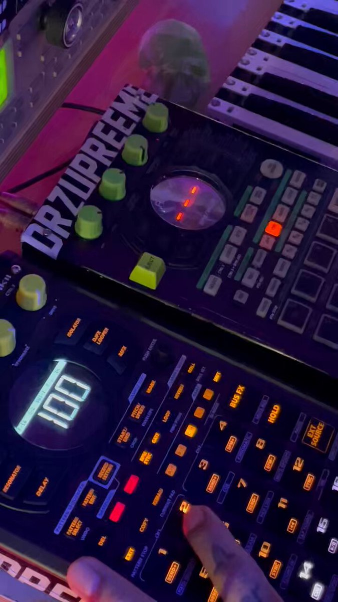 Roland | ローランド公式 (@MyRoland) / X Roland | ローランド公式 (@MyRoland) / X