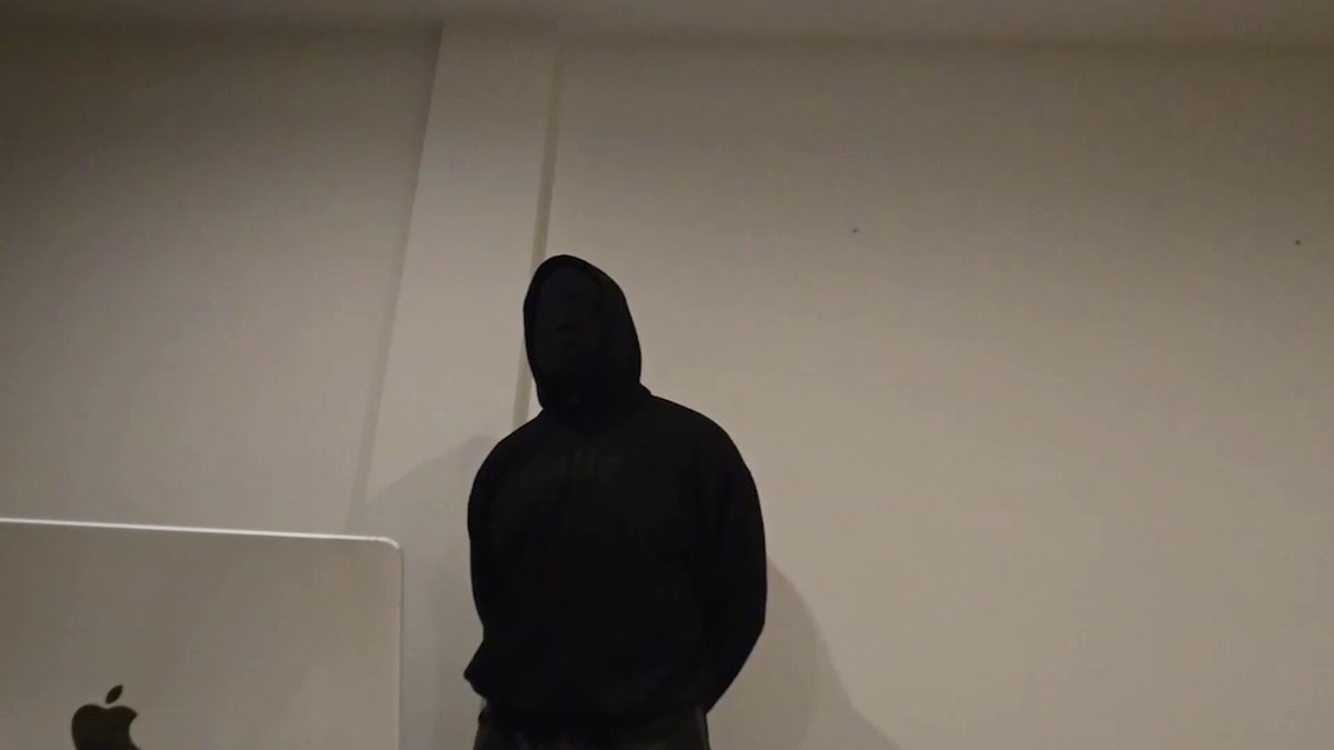 YE X SNEAKO INTERVIEW IN SPAIN