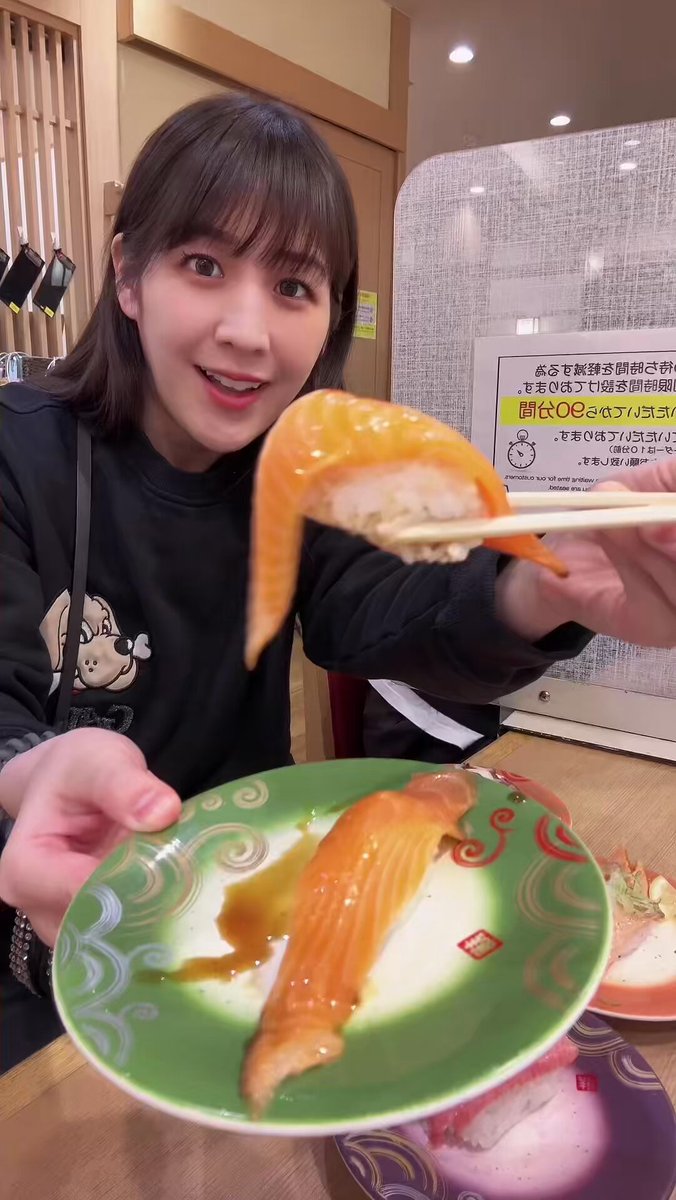 回転寿司 in 北海道 🍣💓

#飯テロ #WAKANAAA