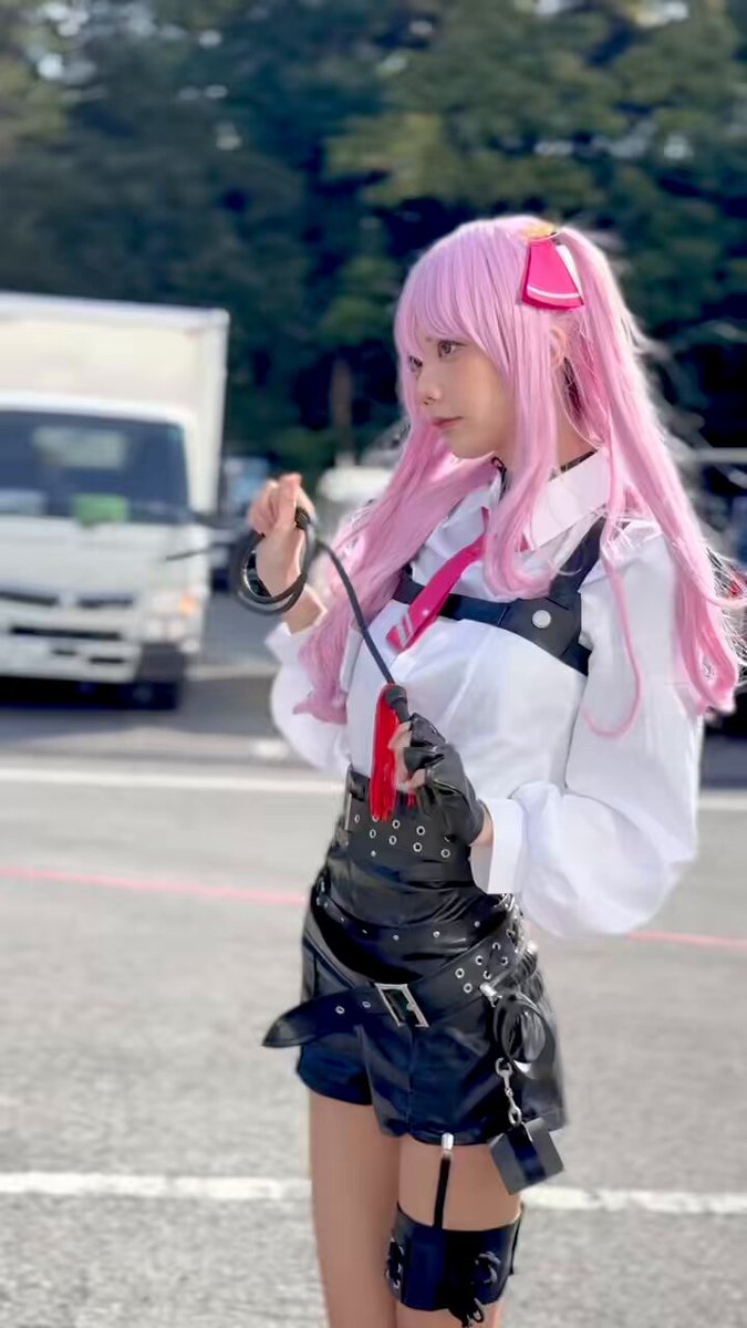 かれしちゃん 無加工 | 🔍

#NIKKE 
#NIKKEcosplay