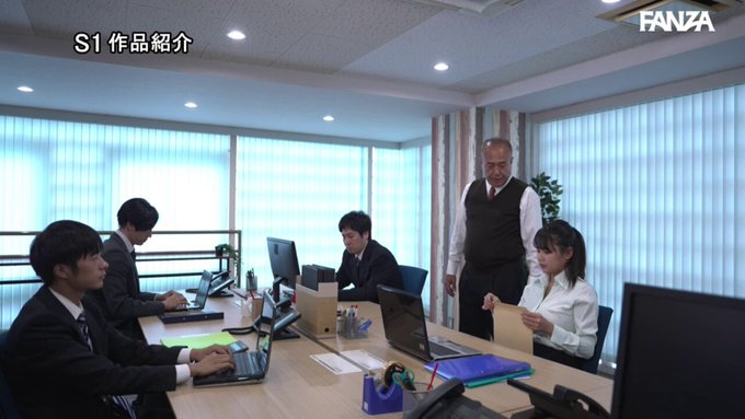 田野憂 出張先で大・大・大嫌いなセクハラおじさん上司と相部屋に…朝まで続く絶倫性交でまさかの絶頂、遂には軽蔑中年男のピストンを求めるほどふしだらになったLカップ新入社員
