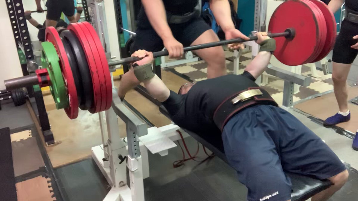 山下保樹 #ベンチプレス (@yasuki300kg) / X