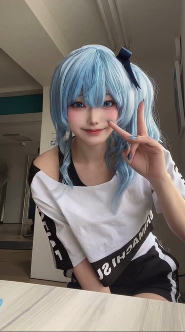 コスプレイヤーにしんのTwitter動画2