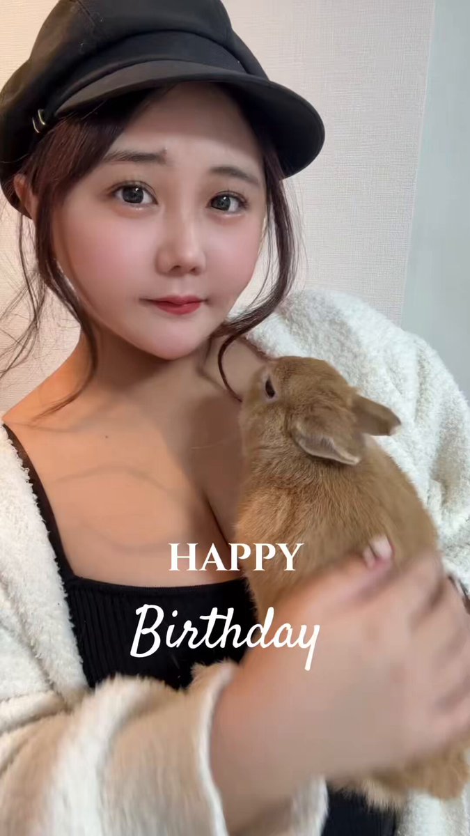 おはよう✨
今日,ペットのちゃちゃの
誕生日🎂🐰
生まれてきてくれて
なな茶のとこほにきてくれて
ありがとう〜🩷だいすきっ!