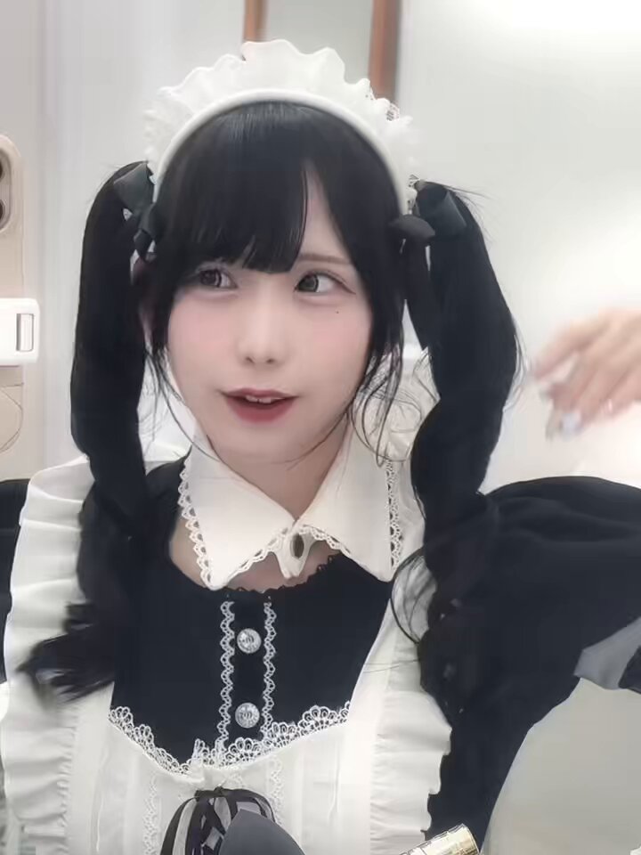 TikTok載せたよーー!♡
今日はコロネツインのやり方動画作ったよ👶🏻🤍
6/5 3周年ワンマンまであと【30日】❕❕
ついに1ヶ月切ったよーー!わくわくドキドキ🥺♡ 2年ぶりのワンマンなのでとっっても気合い入ってます🔥
チケット500円だよー!
🎟️➡️