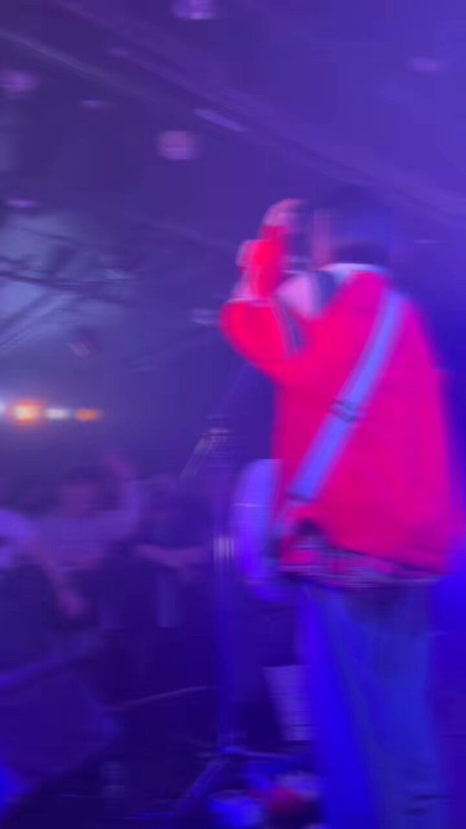 Live media image