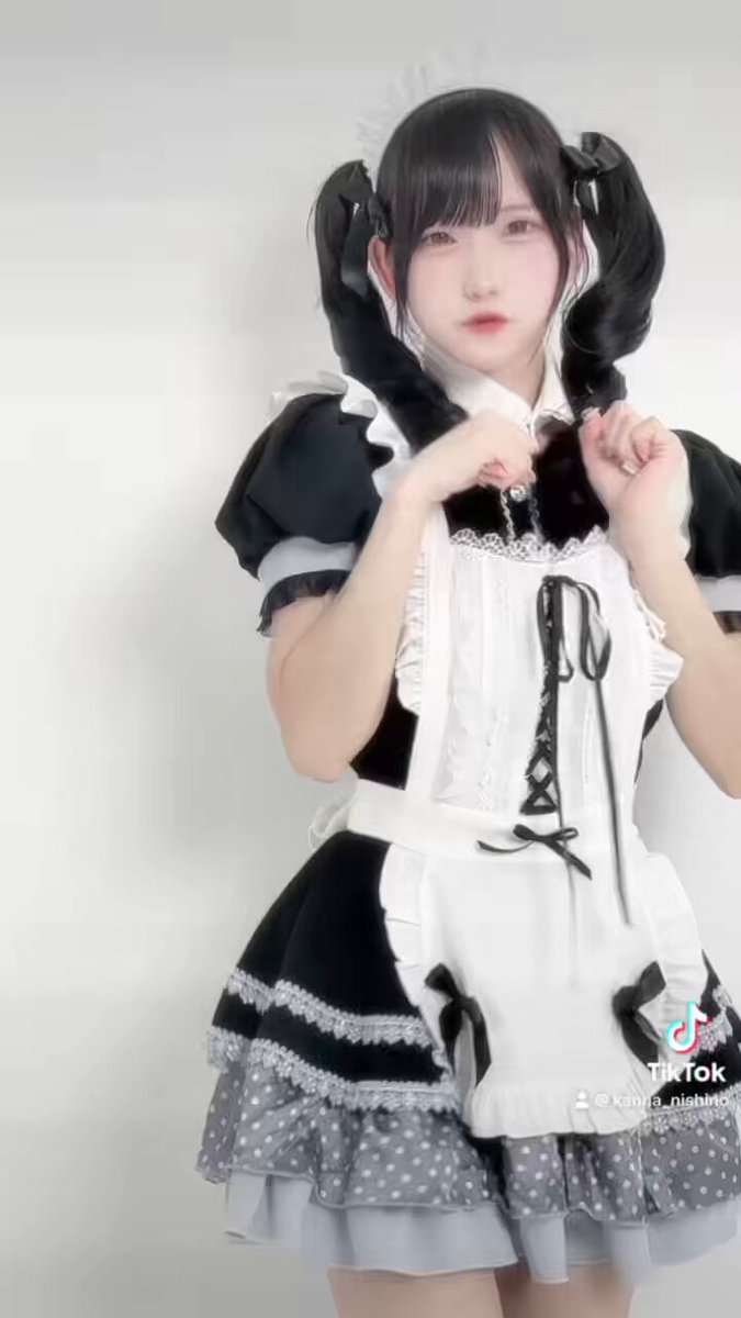 TikTok載せたよーー!♡
6/5 3周年ワンマンまであと【28日】❕
この日はなんと新曲披露です!♡
ぜっっったいみんな好きな感じだしバニクルの定番曲になりそう!!!ってくらいいい曲です🥺🫶🏻 初披露聞きにきてほしーー!
🎟️➡️