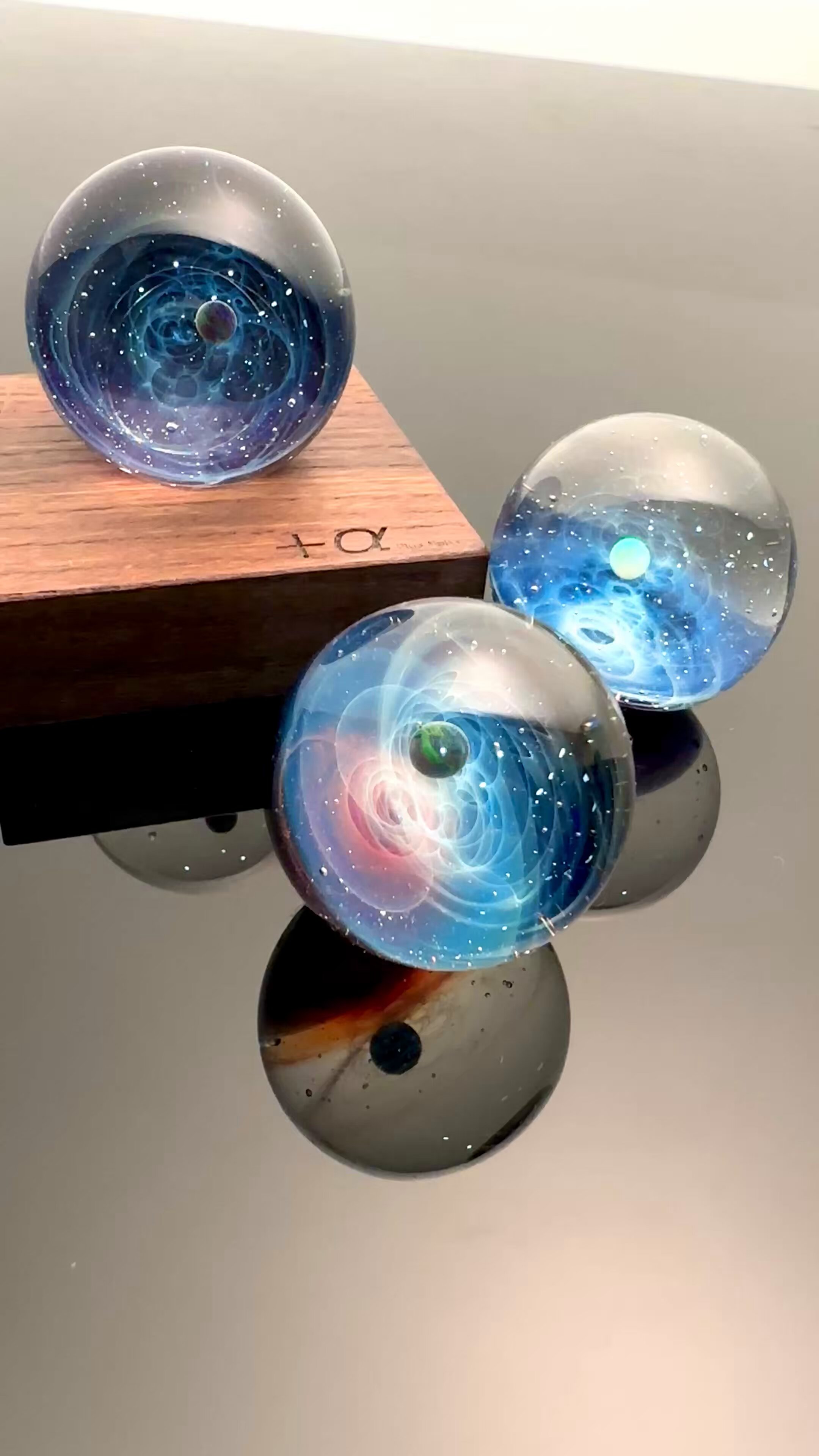 ＋α ［PlusAlpha］宇宙ガラス (@plusalphaglass) • Instagram