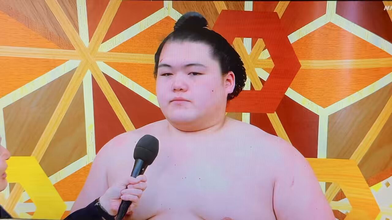 ぽんちゃんです。王鵬 ᥣׁׅ֪ɑׁׅ֮᥊ׁׅ᥊ׁׅ