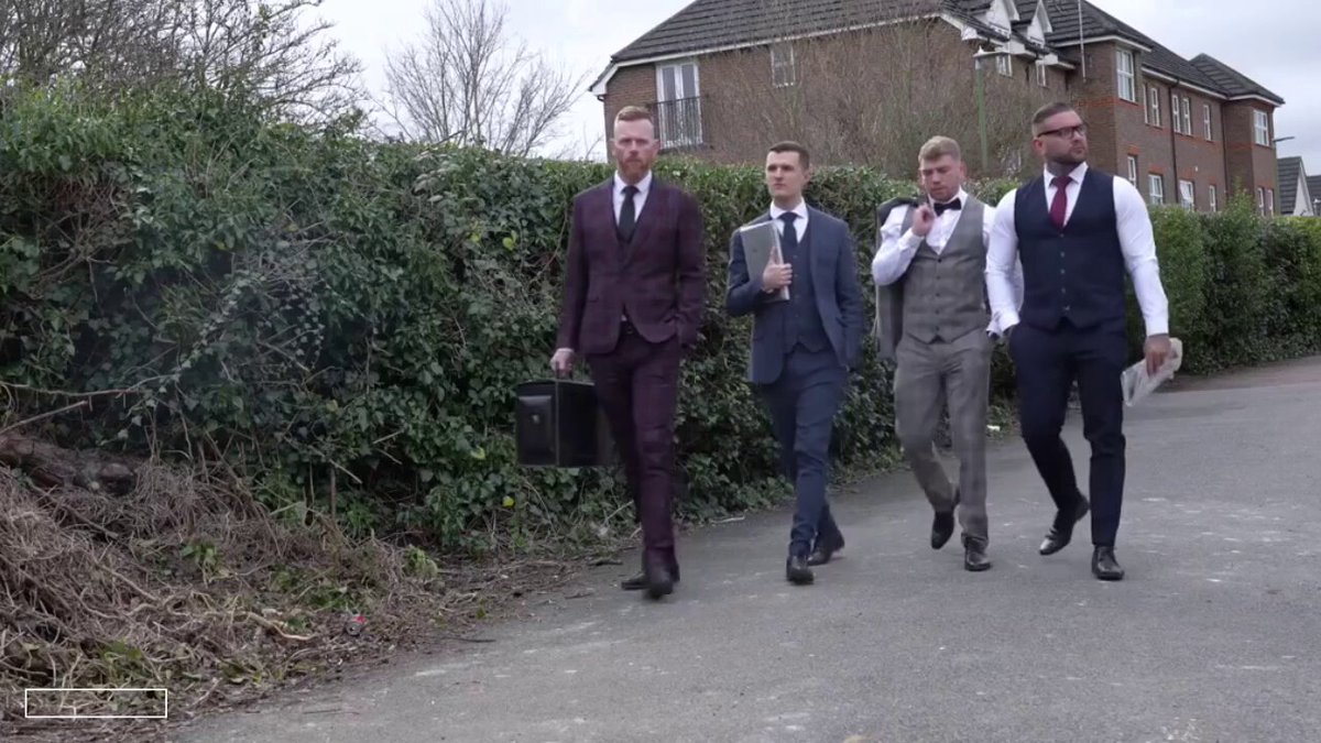 RT @purelygayporn: Suited Saturday ?? 20250601020037