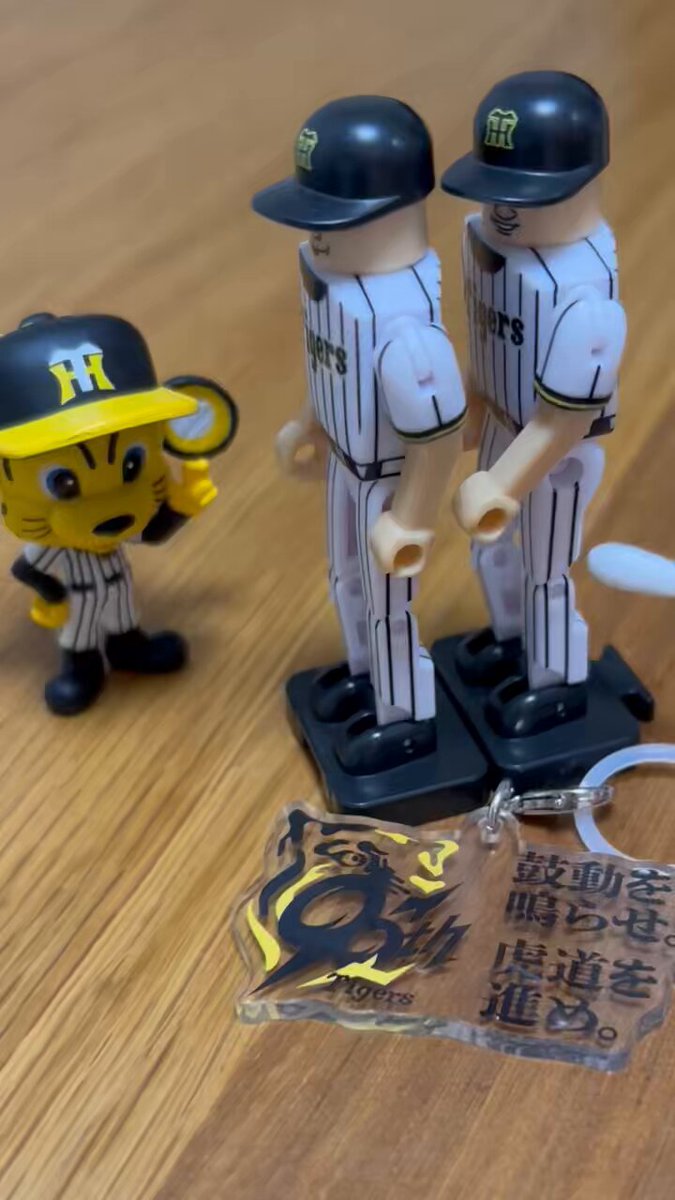 要問合わせ♥️レア♥️本物みたい！ディスプレイ　トラ　タイガー　タイガース 虎1 - Search / X