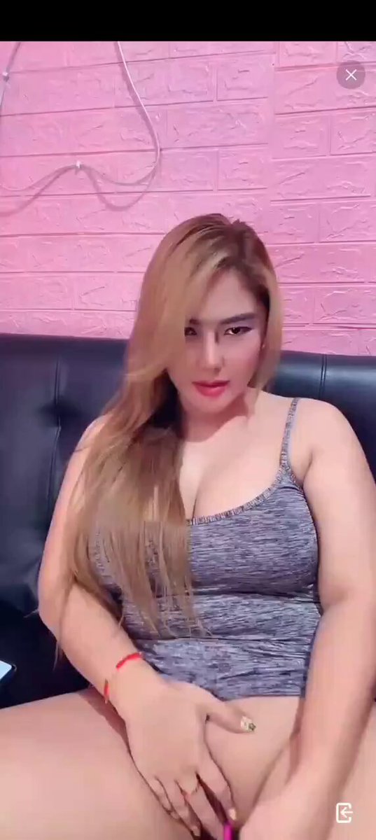 ABG pirang tobrut lagi sange berat part 1
