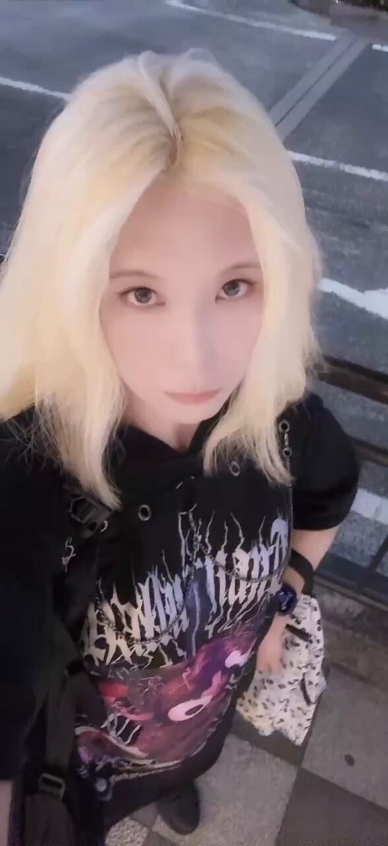 みやびページ みやび🔞港区偽女子 (@my8bi) / X