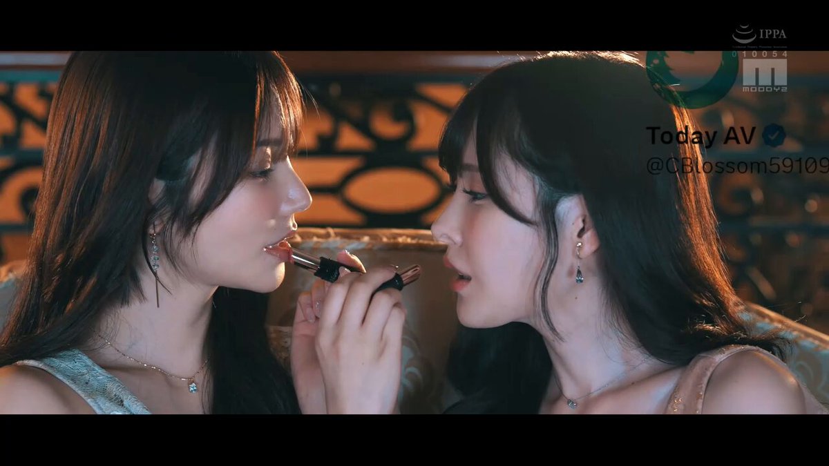 「@」Today AV MIDA-039 田中レモン 新ありな
"有菜×枫哥共演,两人应该是16-18年无数看AV的人共同的黄月光了。二美共演,颜值盛宴!!"