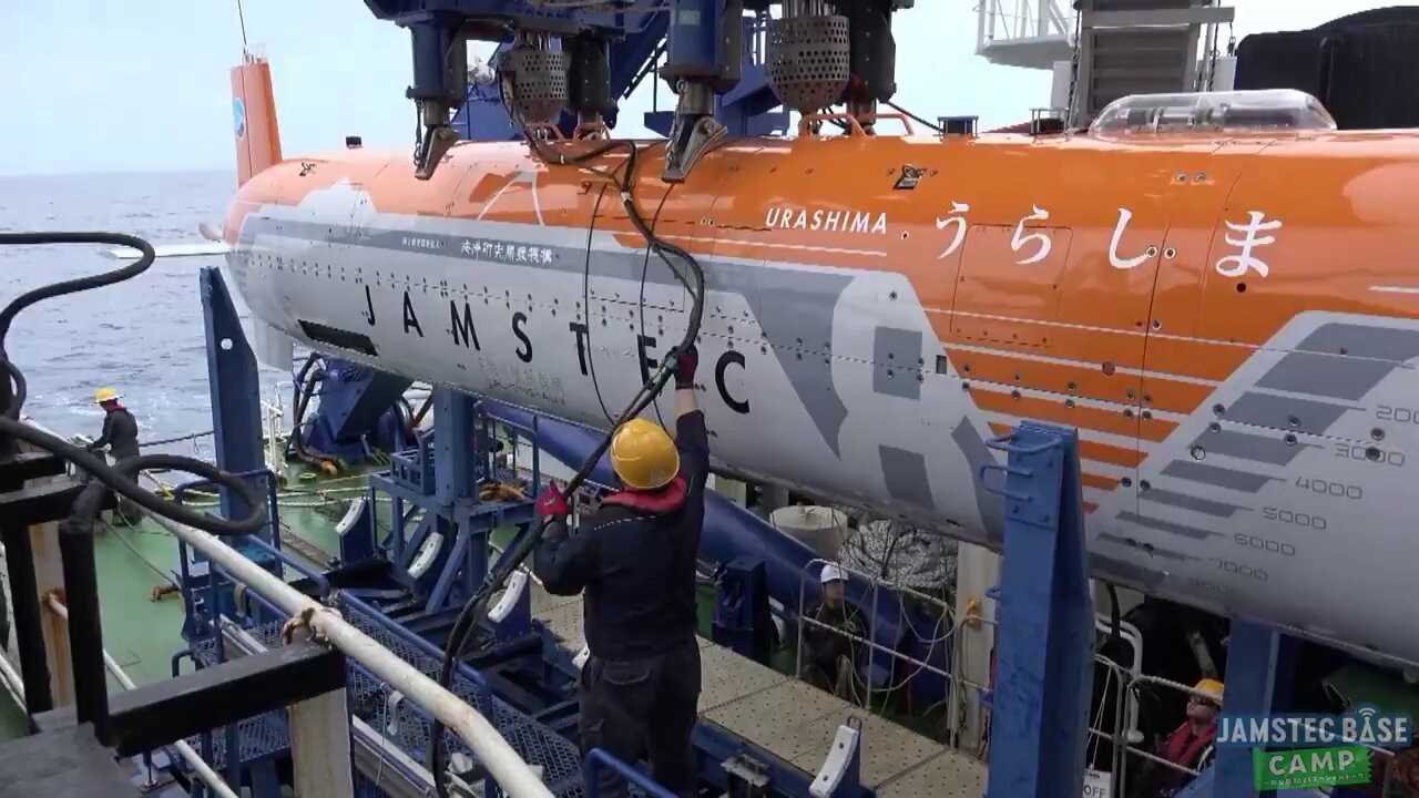 ※海空様　購入検討中 3D解説】無人探査機「うらしま」深海8000mへ【レアアース探査