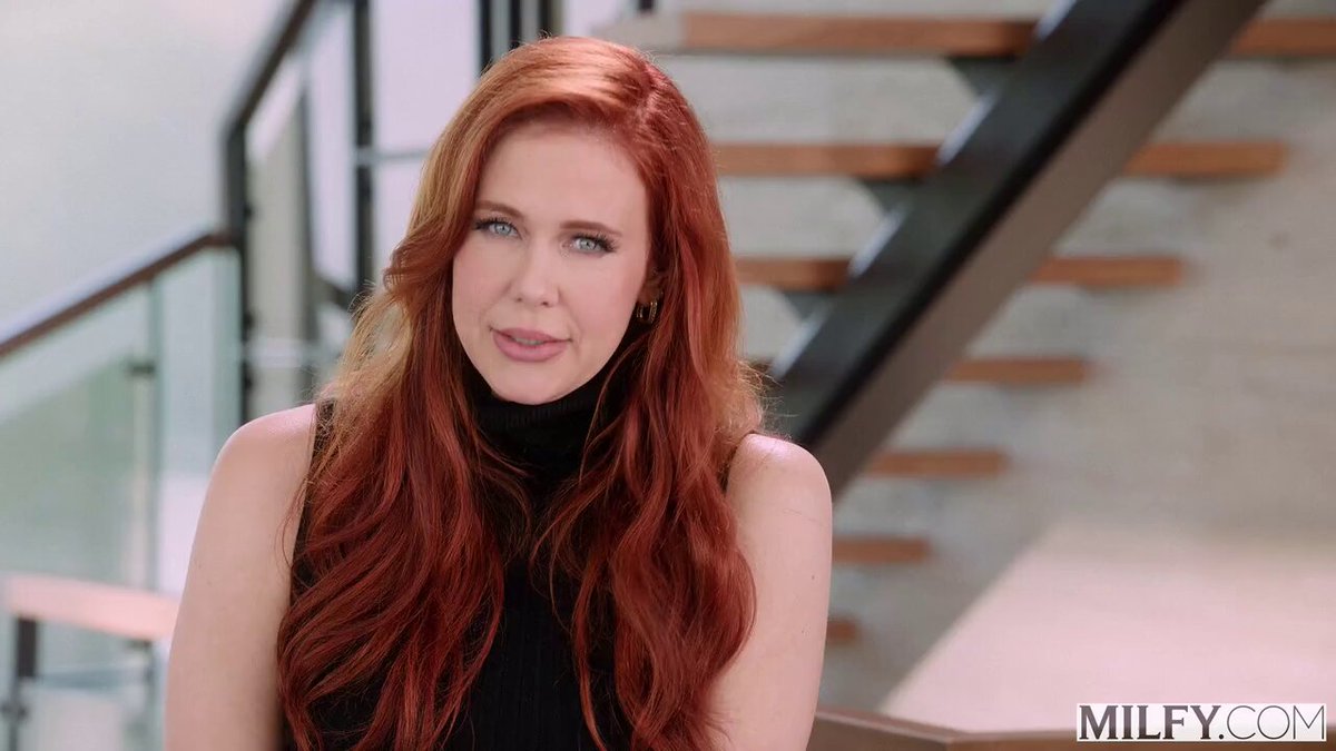 Aleksandra Ursulyakning kokrak fotosurati