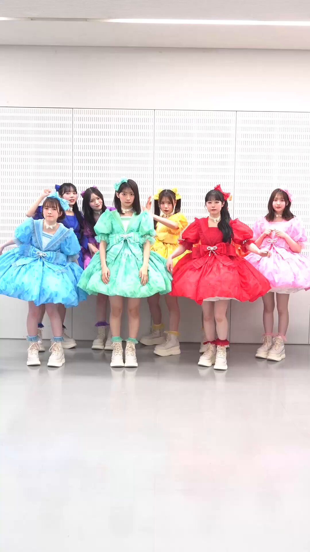 Girls2 ソロチェキ チュワパネ！衣装セット 私がモテてどうすん