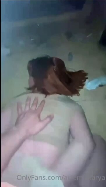 L*seli kızı inşaatta sk*yor