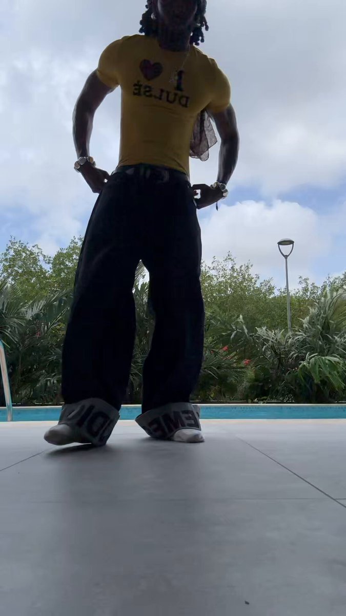 Push ups > the gym on vacation