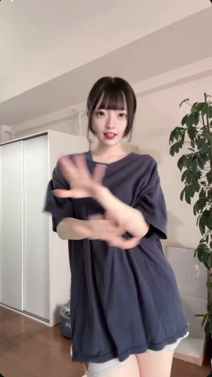 ANAPのズボンなの実家を感じる
メルモの投稿動画を楽しみましょう!#TikTok