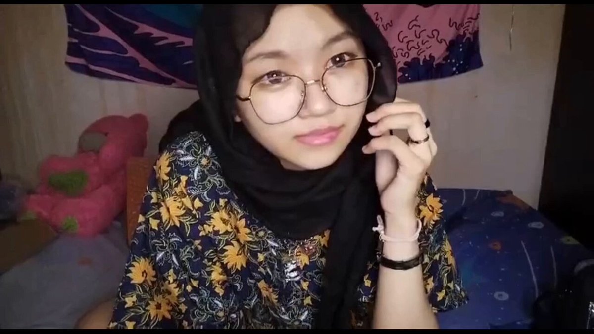 VIRAL!!! BELLA COLMEK DIKAMAR