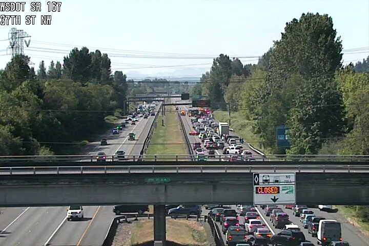 更新10:05 AM：SB SR 167のすべての車線は、15番目のST