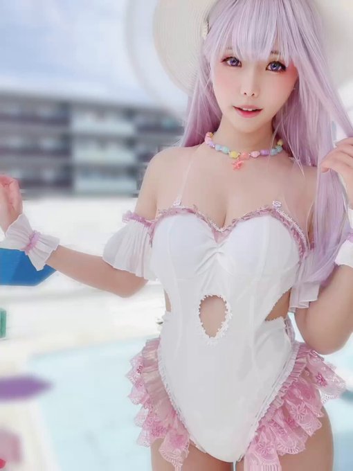 Twitterのコスプレ動画3