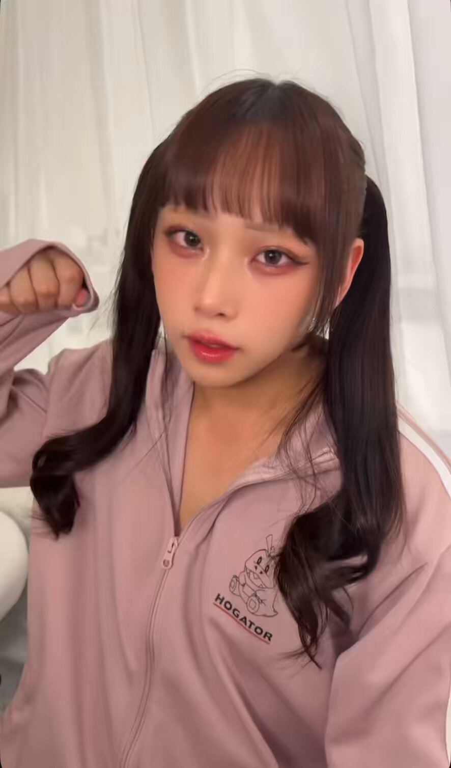 ニューハーフ 　女子高生 