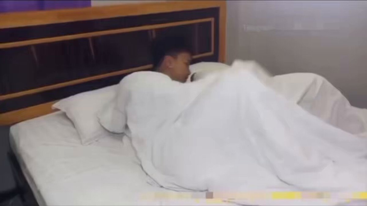 meniduri teman pacar ku
