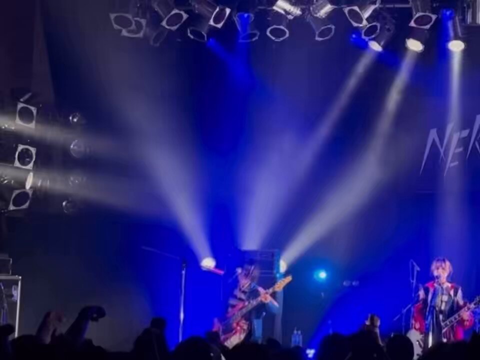 Live media image