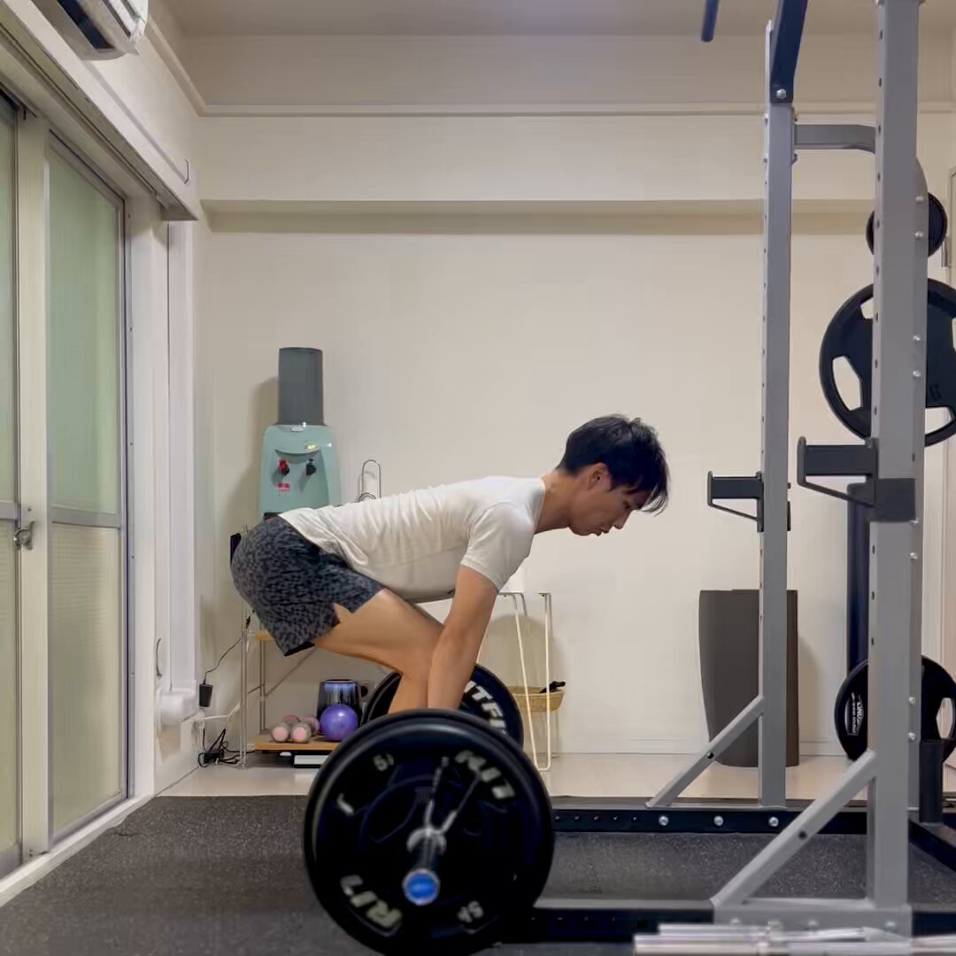 ウエイトトレーニング keisuke_h777 𝑲𝑶𝑺𝑼𝑷𝑰🌈小杉春佳 | ピンクのAF1🩷可愛すぎて毎日履いてる