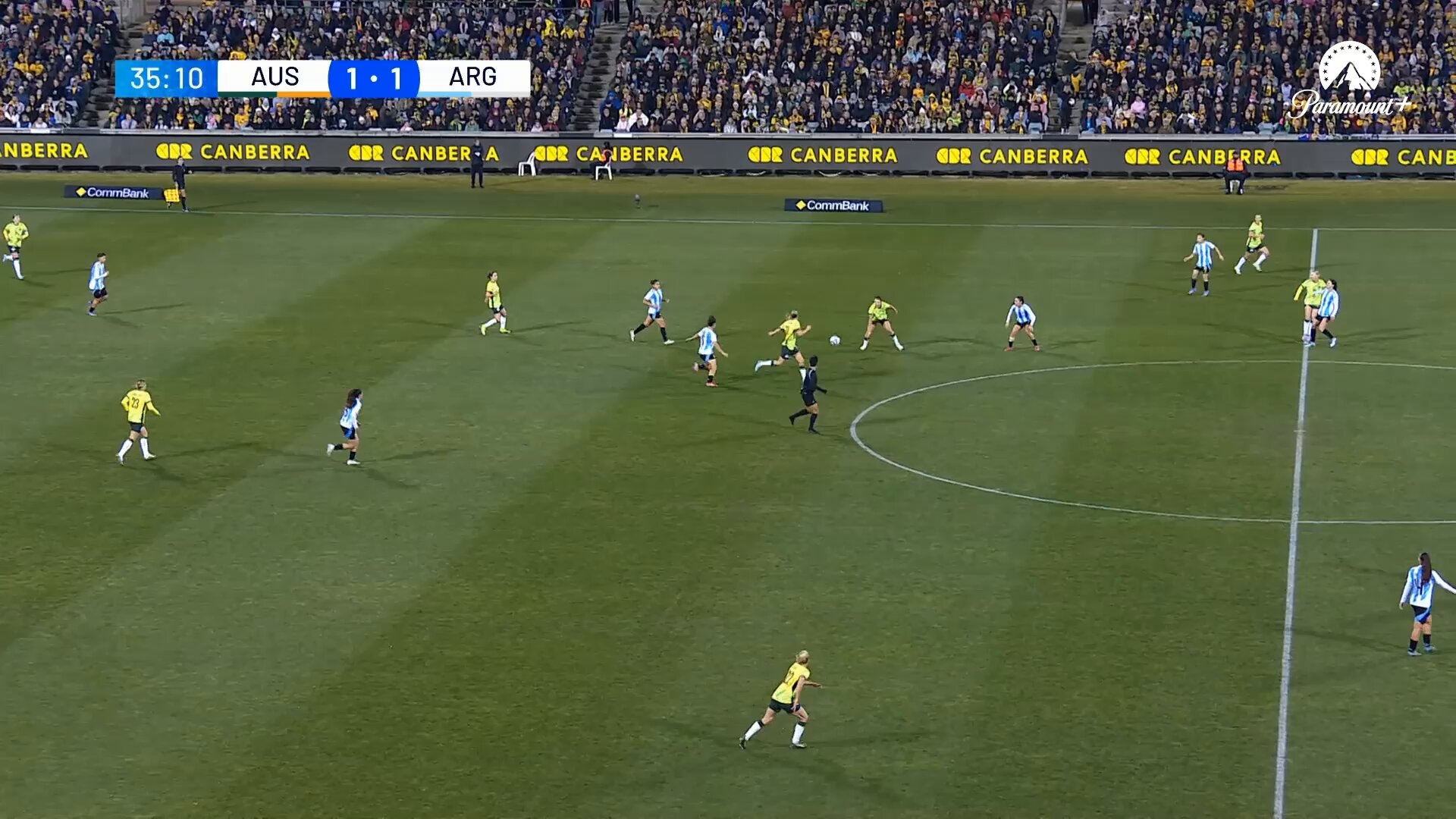 Caitlin Foord and Amy Sayer combine late in the first half to regain the Commbank Matildas' lead 🎯#Matildas #AUSvARG