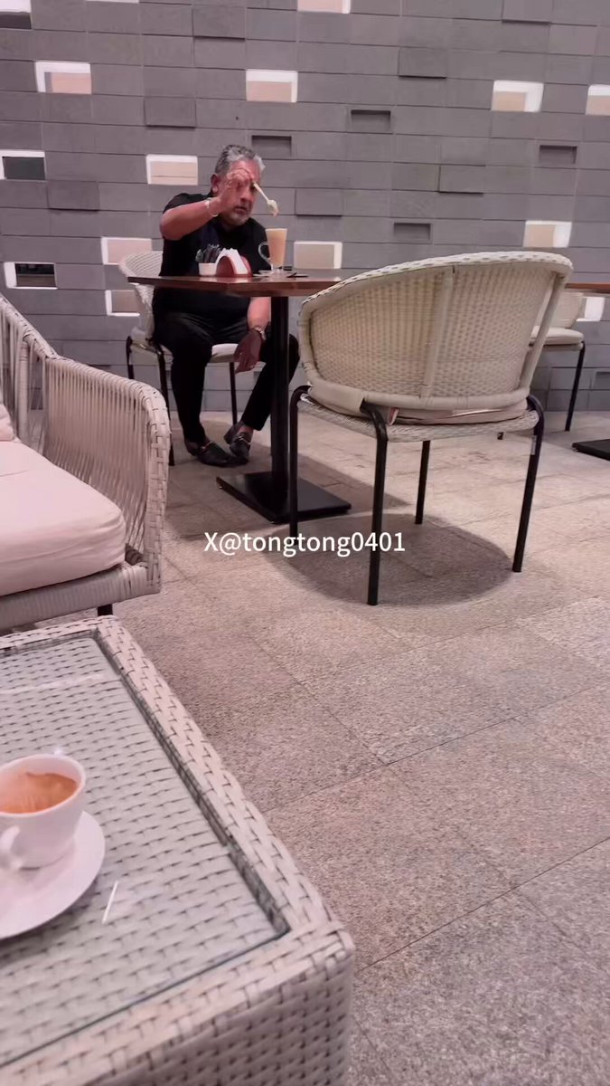 Video oleh @tongtong0401