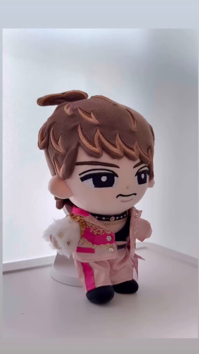 Amazon.co.jp: Snow Man 公式 生 写真（深澤辰哉）SM02664