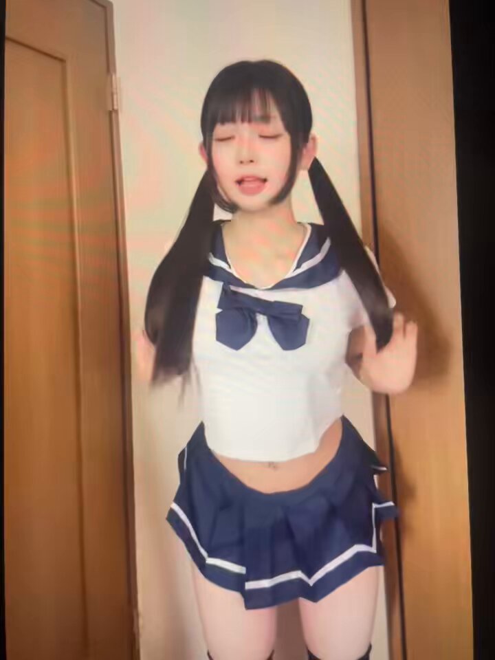 1930455655498035302