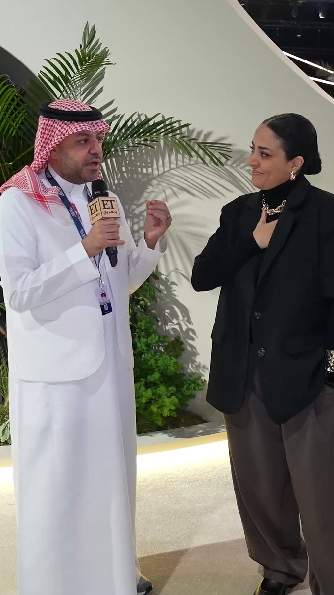 علي العلياني عن ريم الحبيب ريم فعلاً مجموعة إنسان أكثر من شيء واحد. وعي، وأسلوب، وذوق، وفي الوقت نفسه قانونية، ملهمة، وفي شغلها مزعجة بس رائعة جداً" 