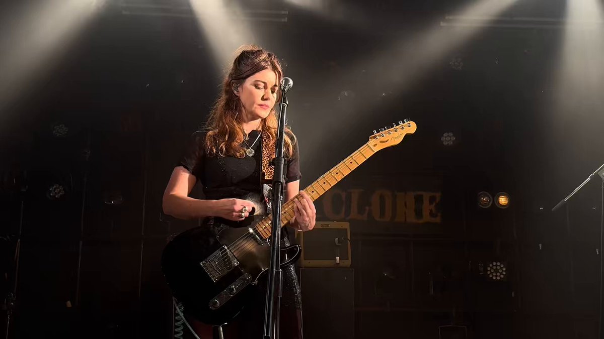 Blood Red Shoes (@BloodRedShoes) / X