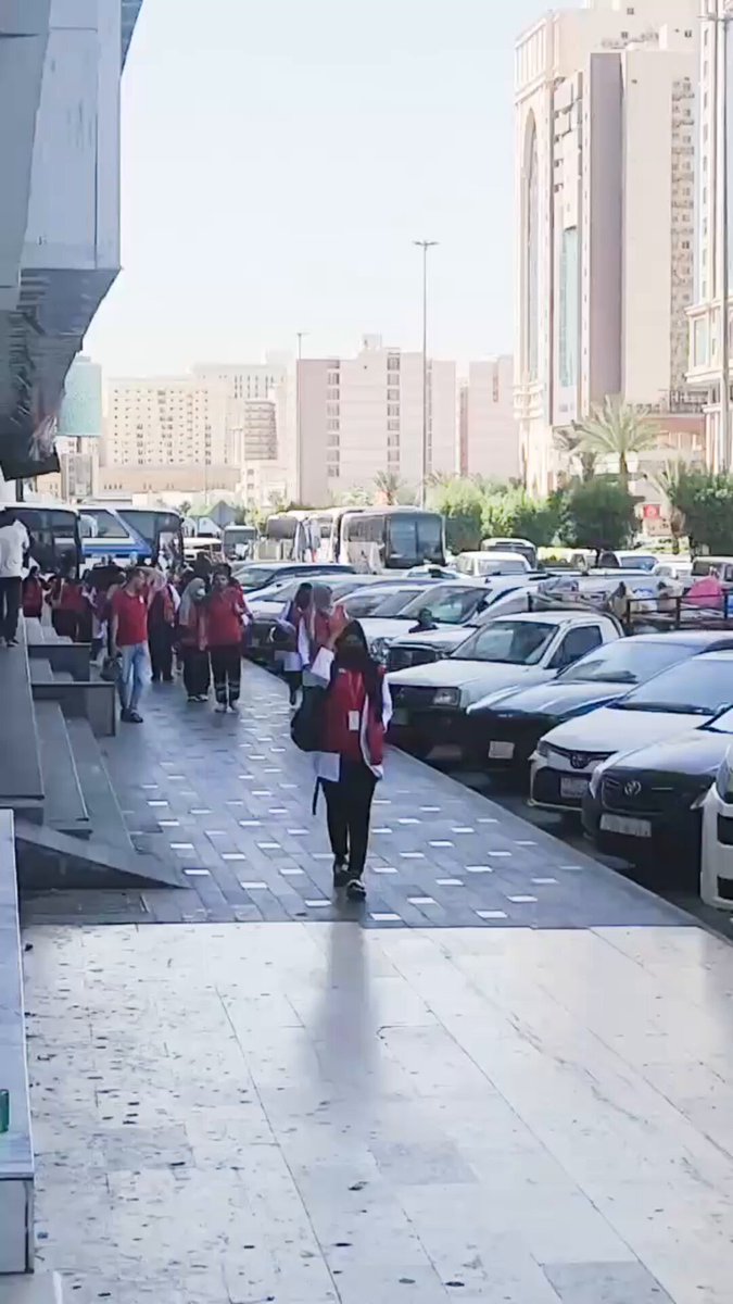 فيديو| متطوعات الهلال الأحمر السعودي، خلال مغادرتهن بعد انتهائهن من العمل الإنساني، الذي تمثّل في خدمة ضيوف الرحمن ب المشاعر المقدسة.. عبدالعزيز الربيعي _في_الحج 