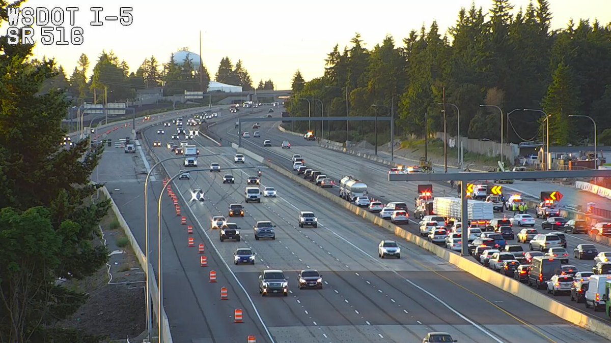 क्लीयर: SR 516 पर NB I-5 पर टक्कर साफ हो गई