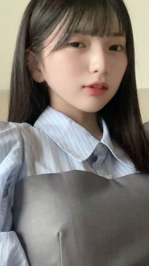 今日のティック！みたー？｜姫野ひなの（@aquamarin__）エロかわ動画まとめ