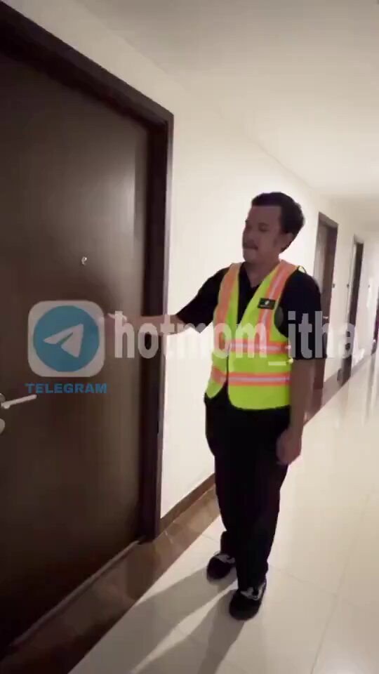 prank service AC yang tampan 
