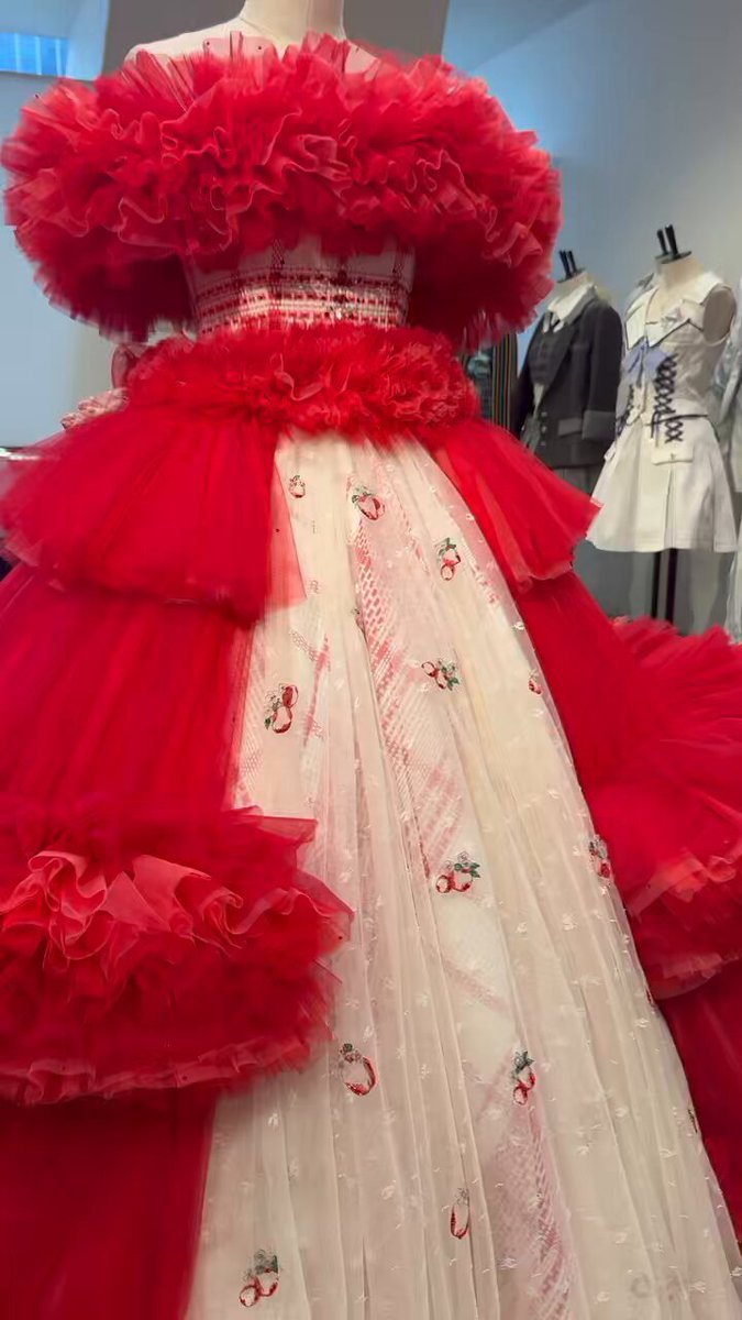 村山彩希衣装展 - Search / X