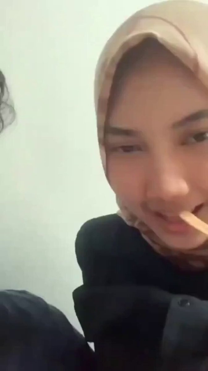 ukhti cantik tobrut ternyata hyper banget