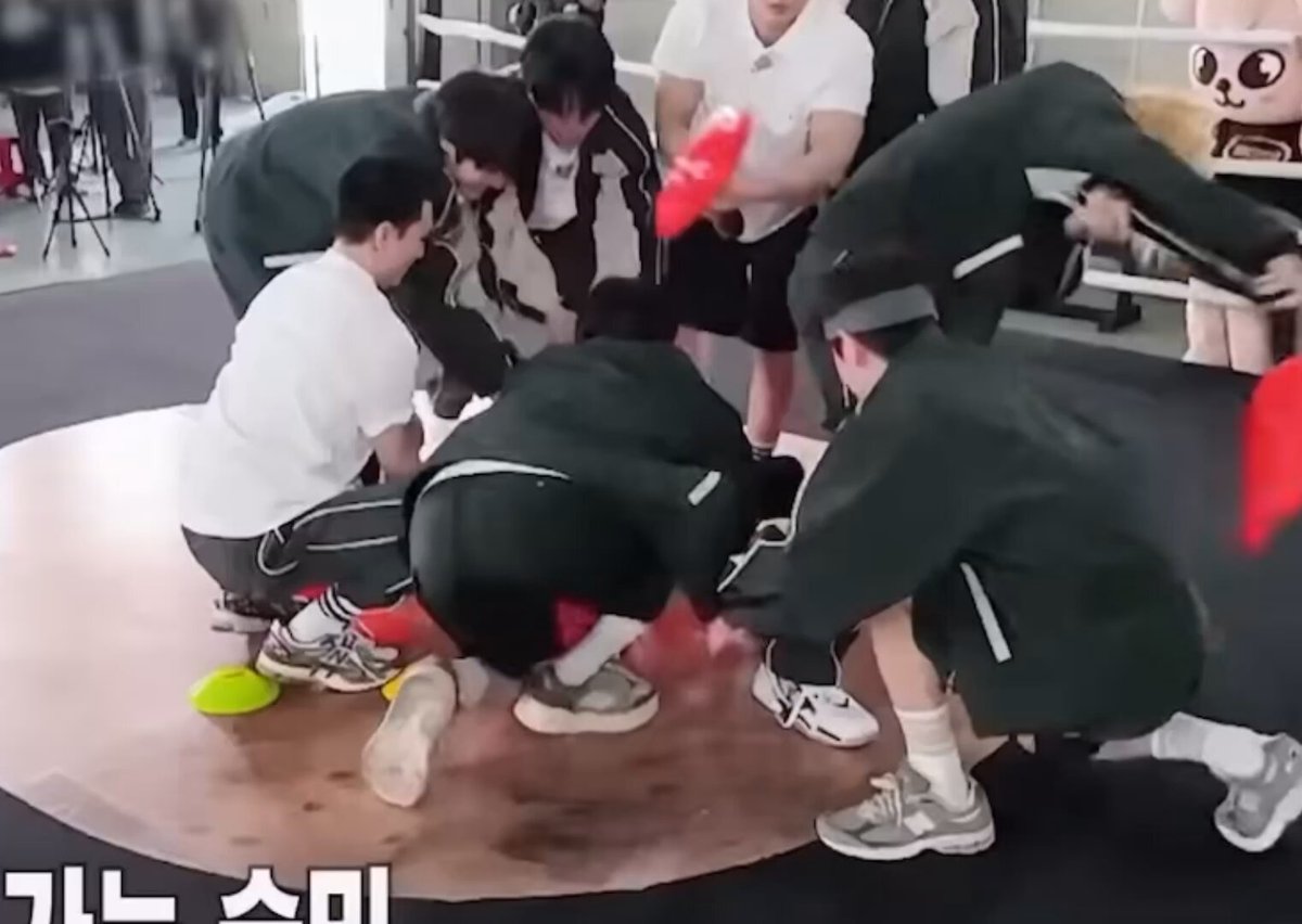 Popi⛓️|| ✨️찬이의 “방” 🐺 Ep. 209✨️ on X: 