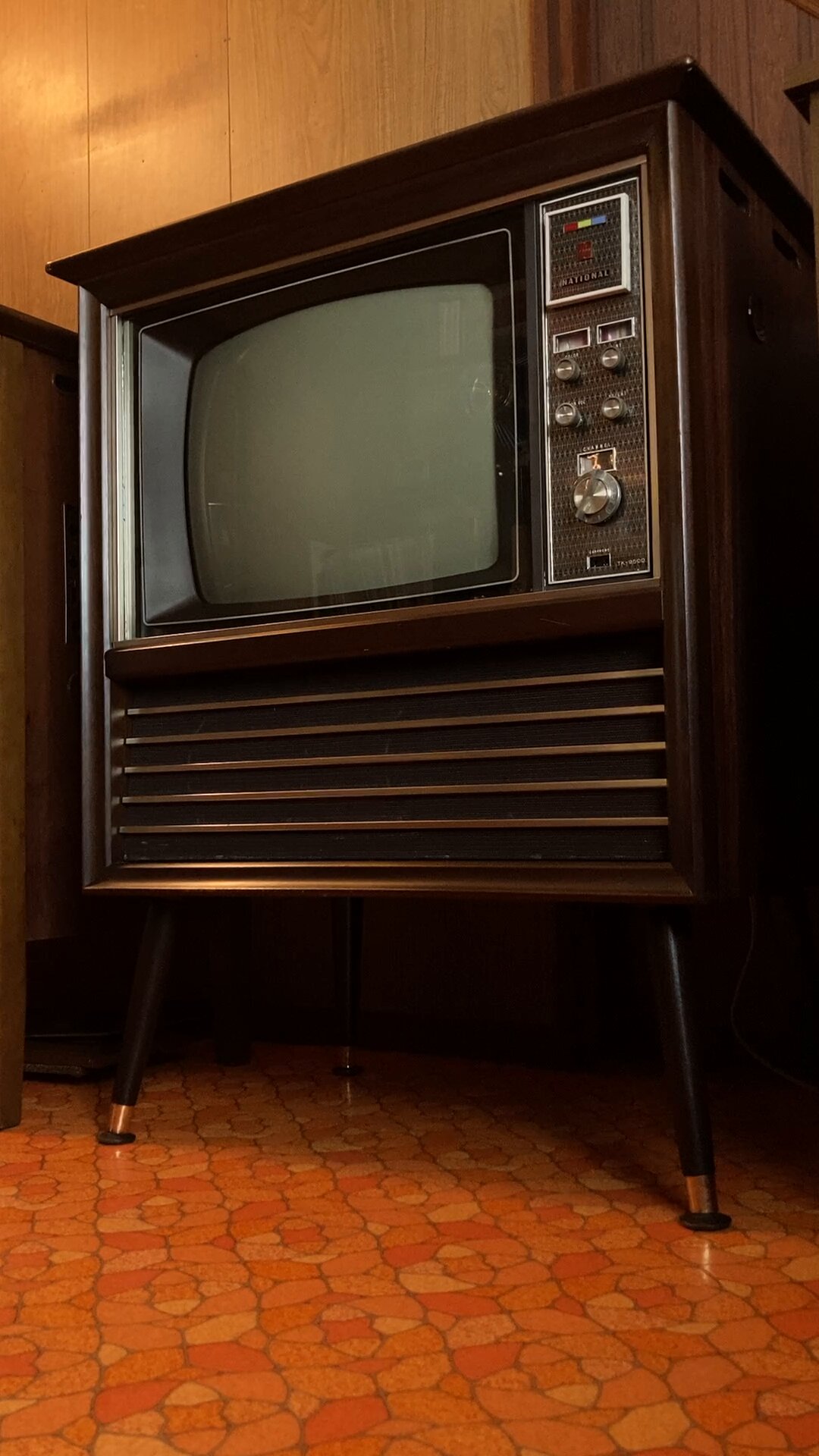 ナショナル真空管テレビ　完動品 ナショナル真空管テレビ 完動品 ナショナル真空管テレビ完動品