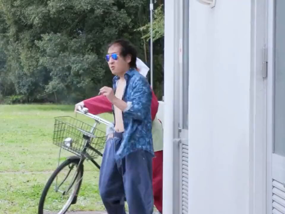 1933527353906639188