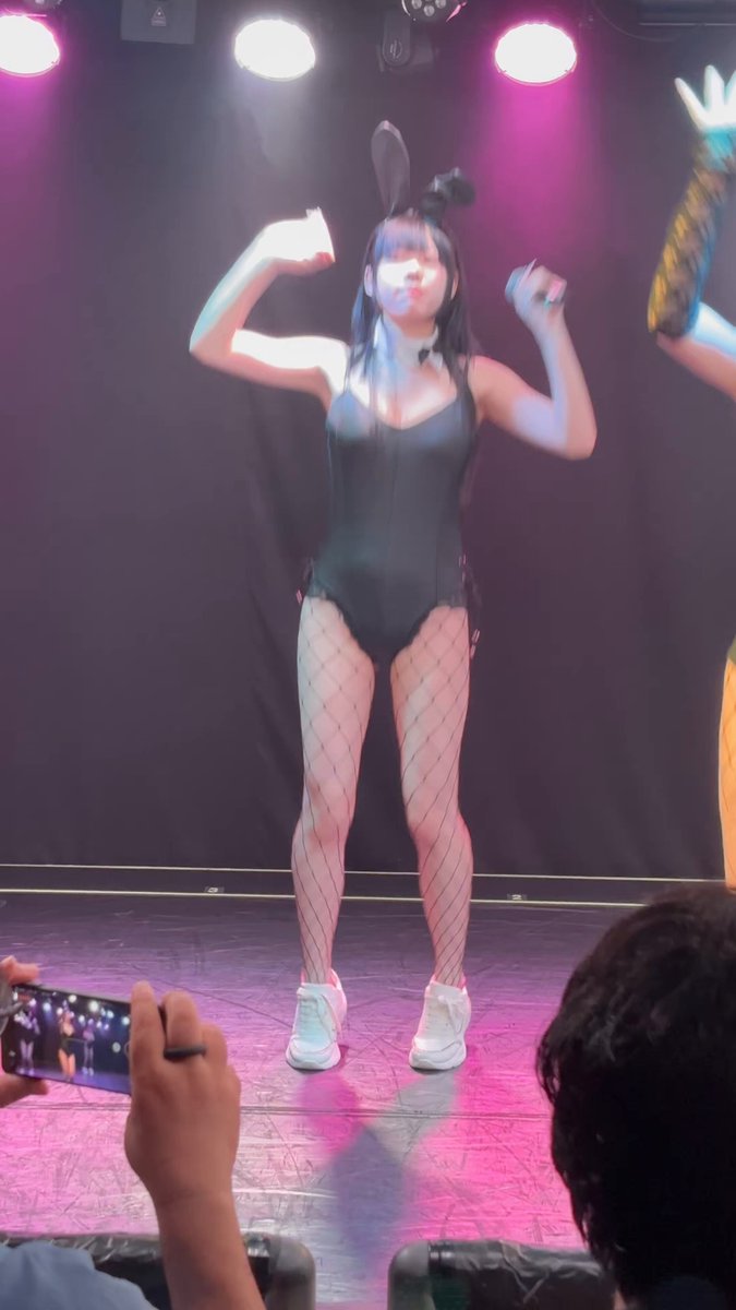 Video by @IDOL_9h1500